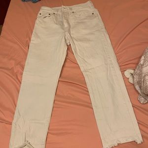 SOLD!!!! White/cream Levis Jeans